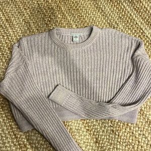UO sweater cropped